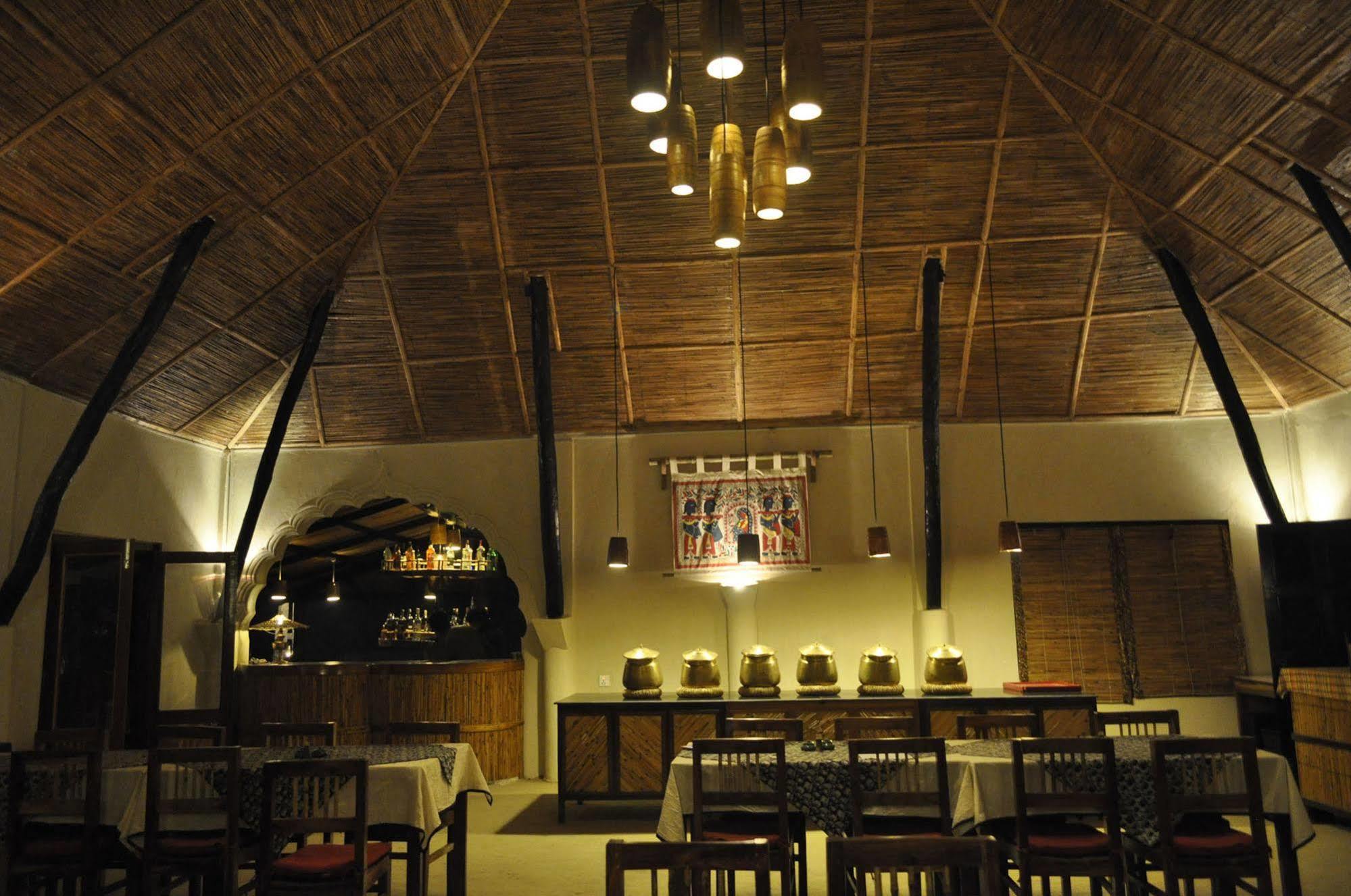Machan Country Villa Kumarwarti Eksteriør billede